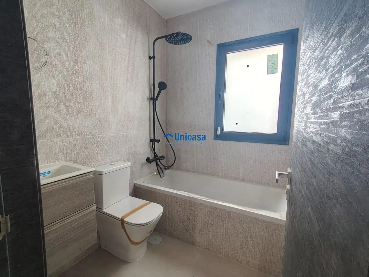 Bathroom of Detached homes for sale in Málaga  with Air Conditioner, Heating and Terrace