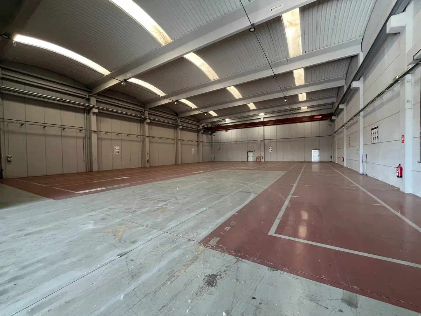 Parking de Nave industrial en venta en Salt con Calefacción y Alarma
