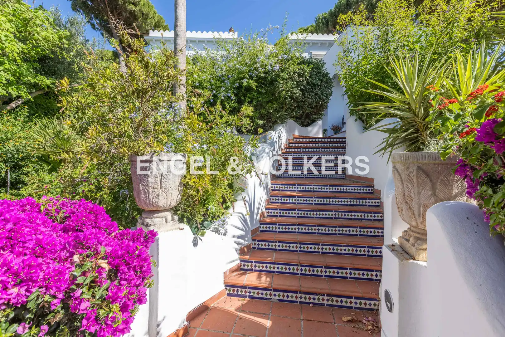 Außenansicht von Country house zum Verkauf in El Puerto de Santa María mit Klimaanlage, Heizung und Privatgarten