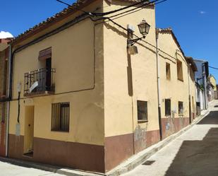 Vista exterior de Casa o xalet en venda en Peralta de Alcofea