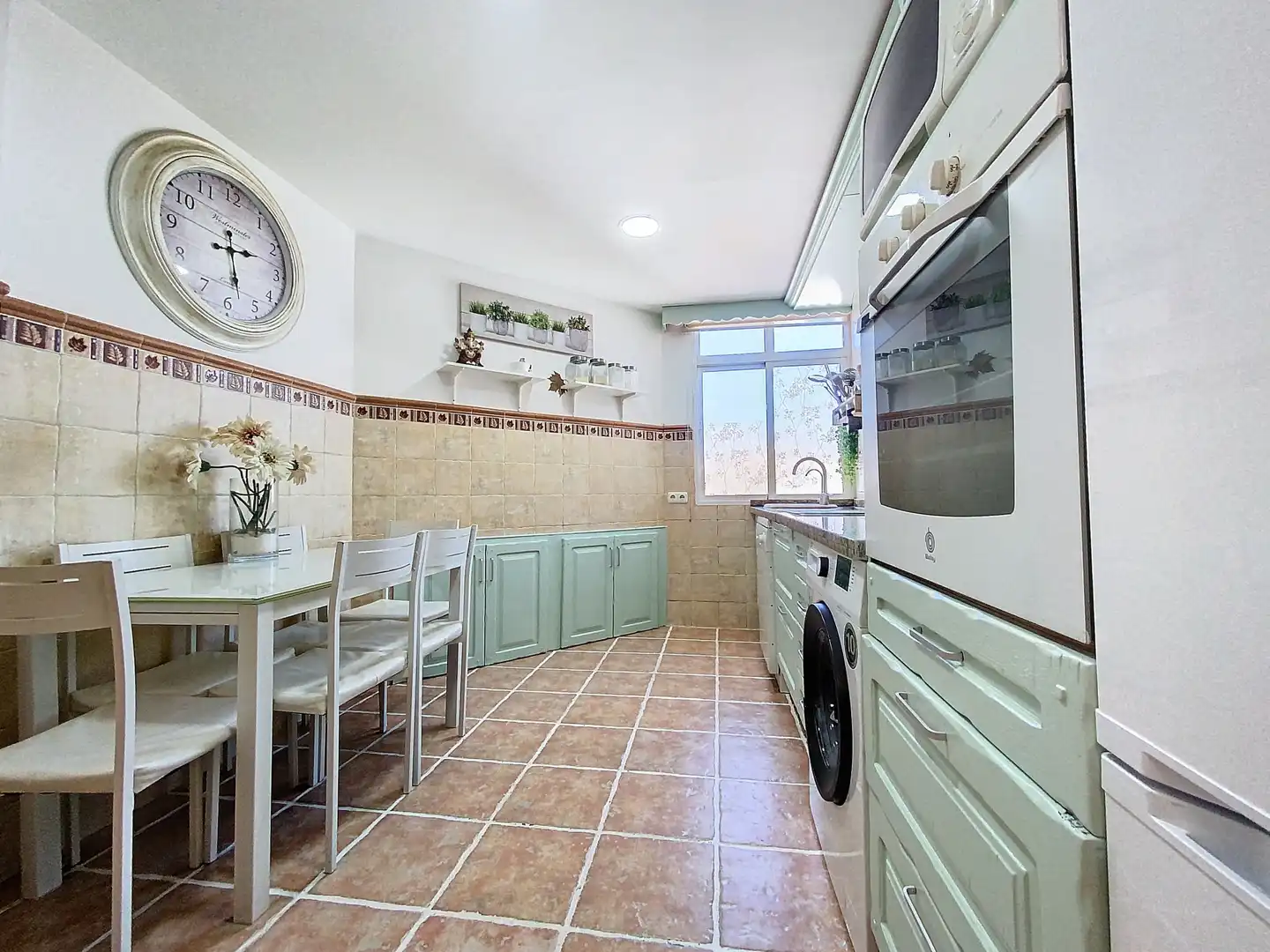 Kitchen of Apartments for sale in Estepona  with Air Conditioner, Terrace and Furnished