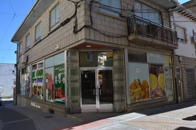 Local comercial en Alquiler en N/A en Sotillo de la Adrada