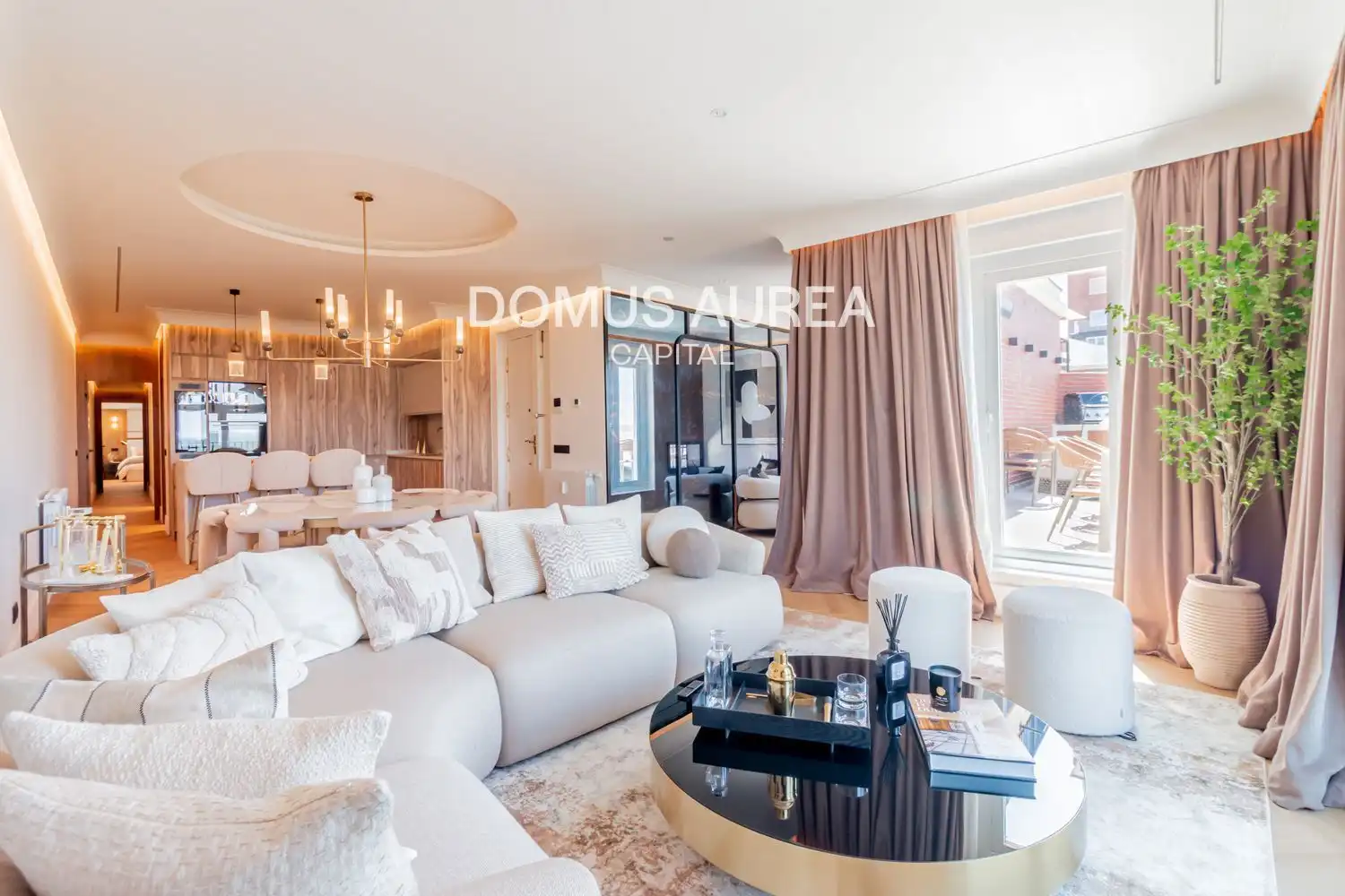 Living room of Attic for rent in Madrid  with Air Conditioner, Heating and Parquet flooring