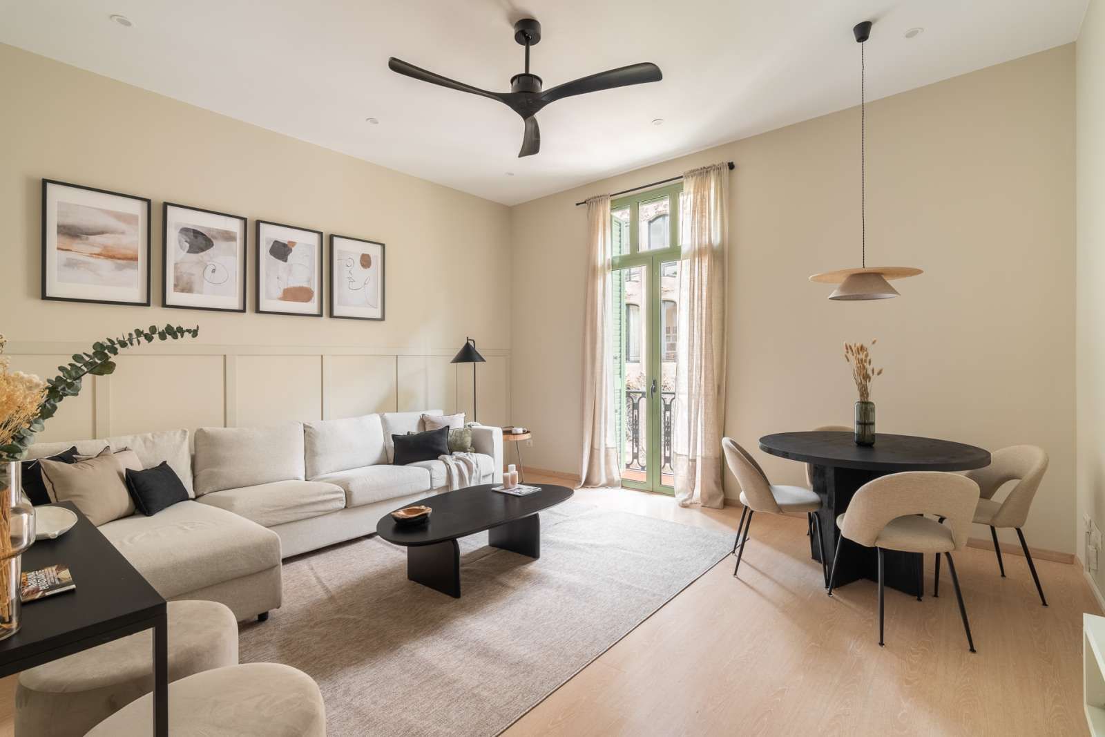 Sala d'estar de Apartament per a compartir en  Barcelona Capital amb Aire condicionat, Calefacció i Terrassa