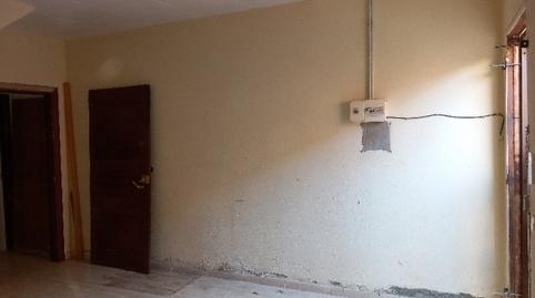 Foto 3 de Casa adosada en venda a Lleida Ronda Sud, Torregrossa, Lleida