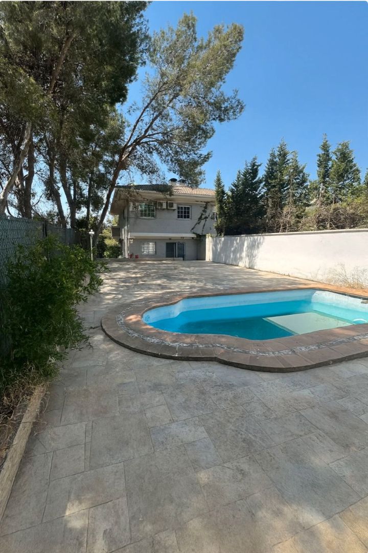 Piscina de Casa o chalet de alquiler en Torrent con Aire acondicionado, Jardín privado y Terraza