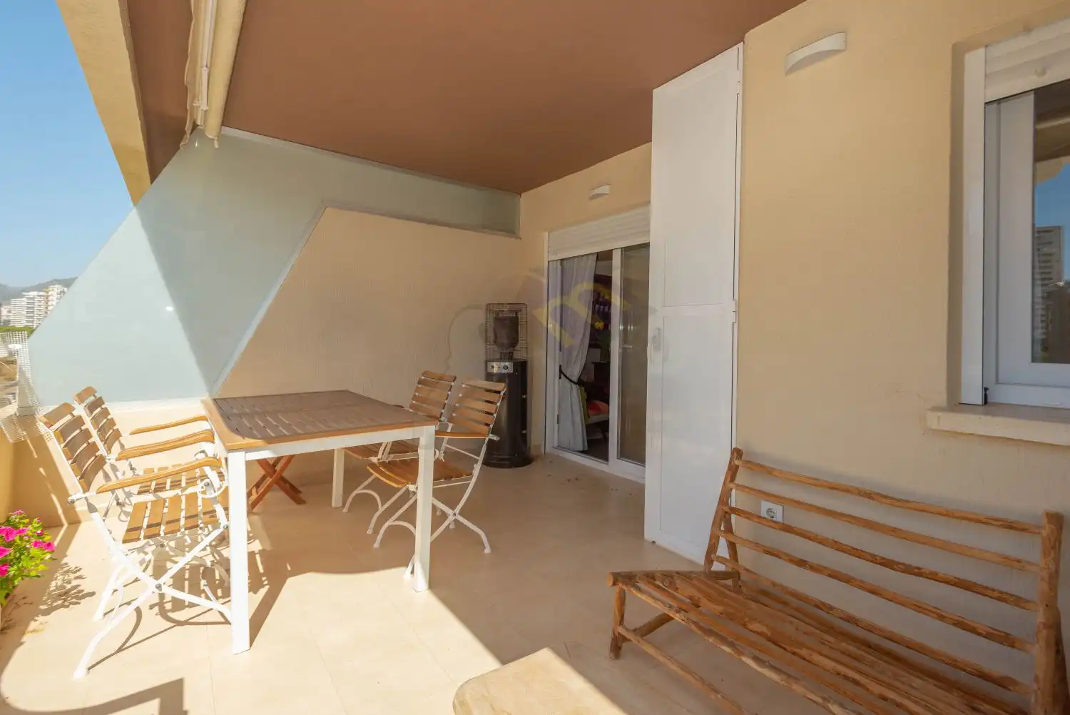 Apartamento con terraza en venta en Juan Carlos I 26, imagen 3
