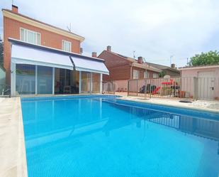 Swimming pool of House or chalet for sale in Meco