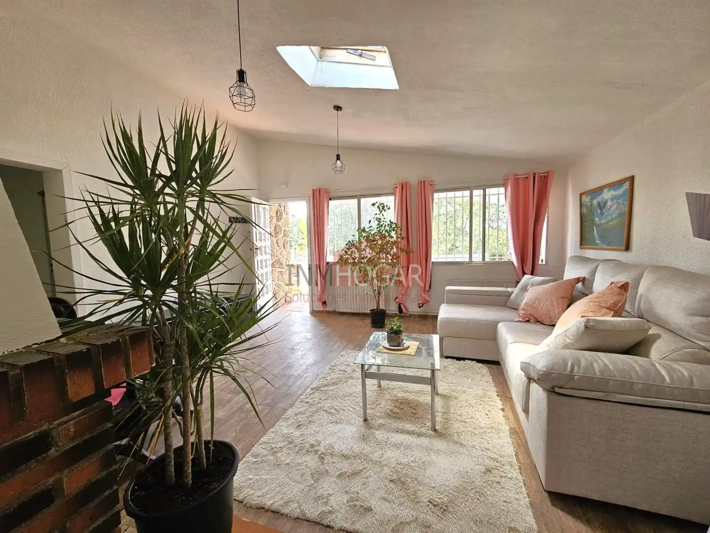 Sala de estar de Casa o chalet en venta en Herradón de Pinares con Calefacción, Jardín privado y Terraza