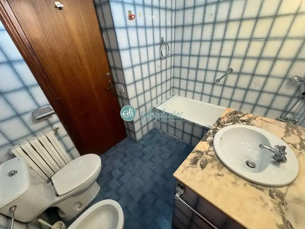 Bathroom of Houses for sale in Segovia  with Heating and Terrace