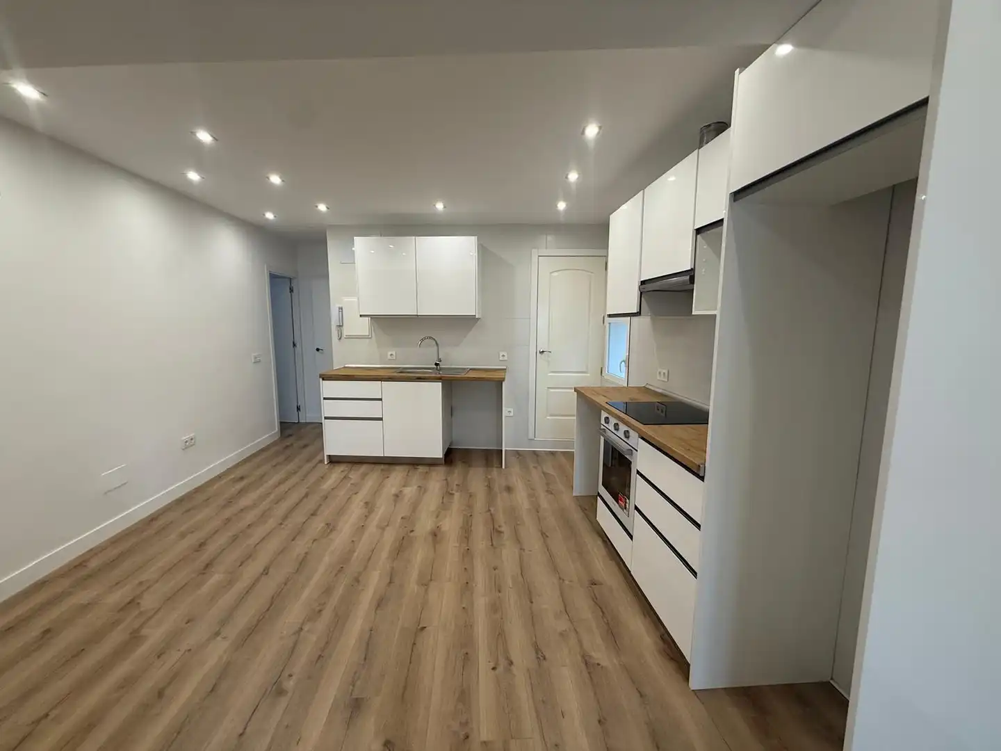 Kitchen of Flat for rent in Valdilecha  with Air Conditioner, Heating and Balcony
