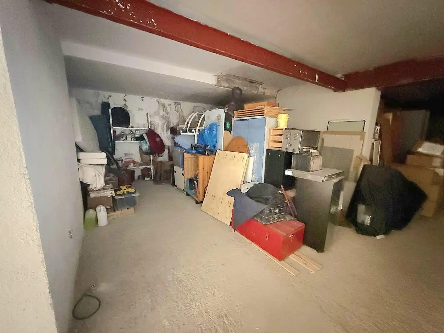 Einfamilien-Reihenhaus zum Verkauf in Calafell mit Privatgarten, Terrasse und Abstellraum