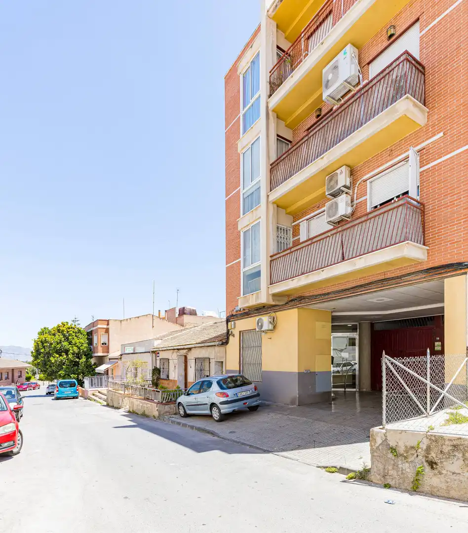 Vista exterior de Ático en venta en Murcia con Terraza, Trastero y Balcón