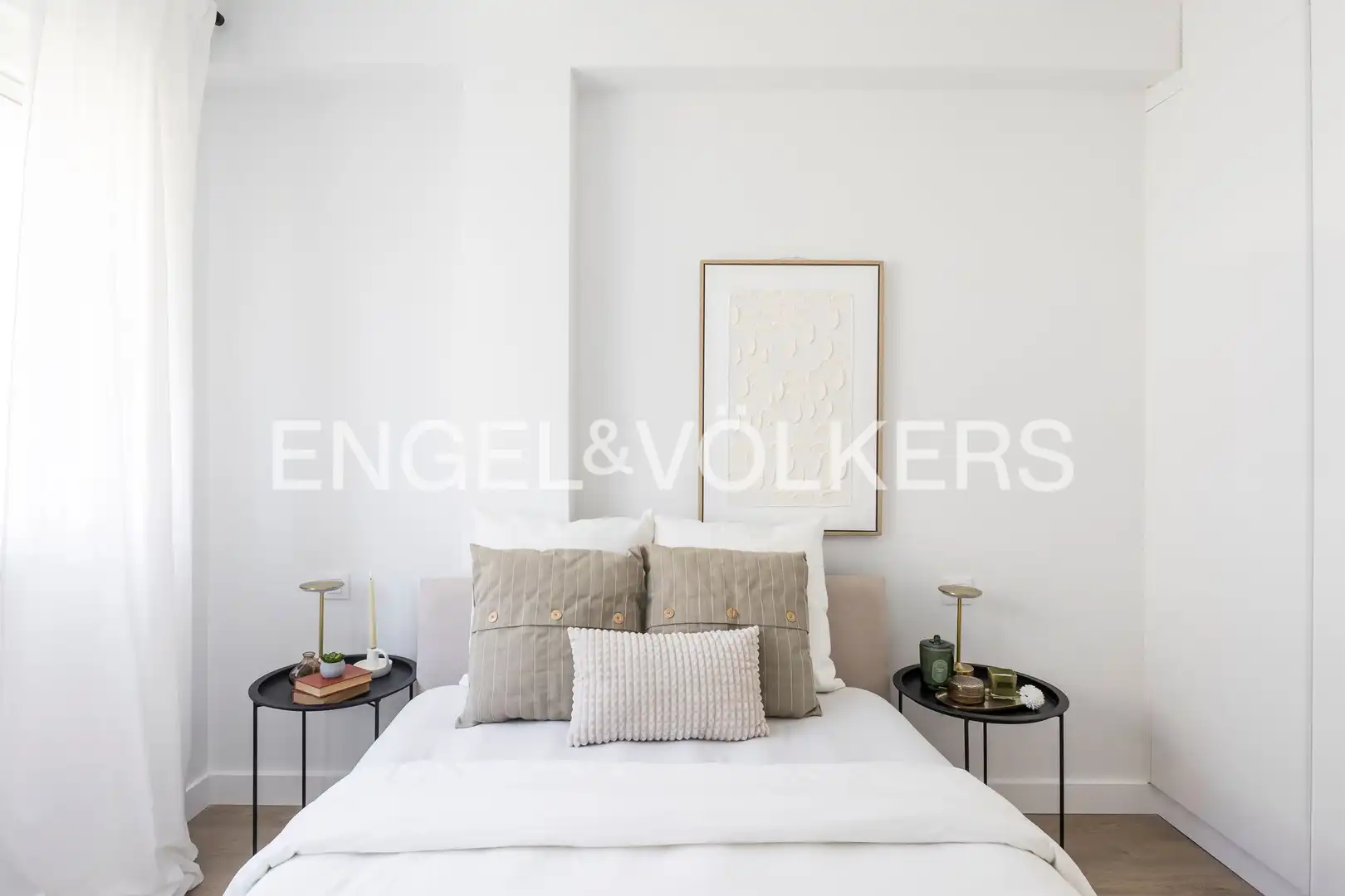 Bedroom of Flat for sale in Madrid  with Air Conditioner, Heating and Terrace