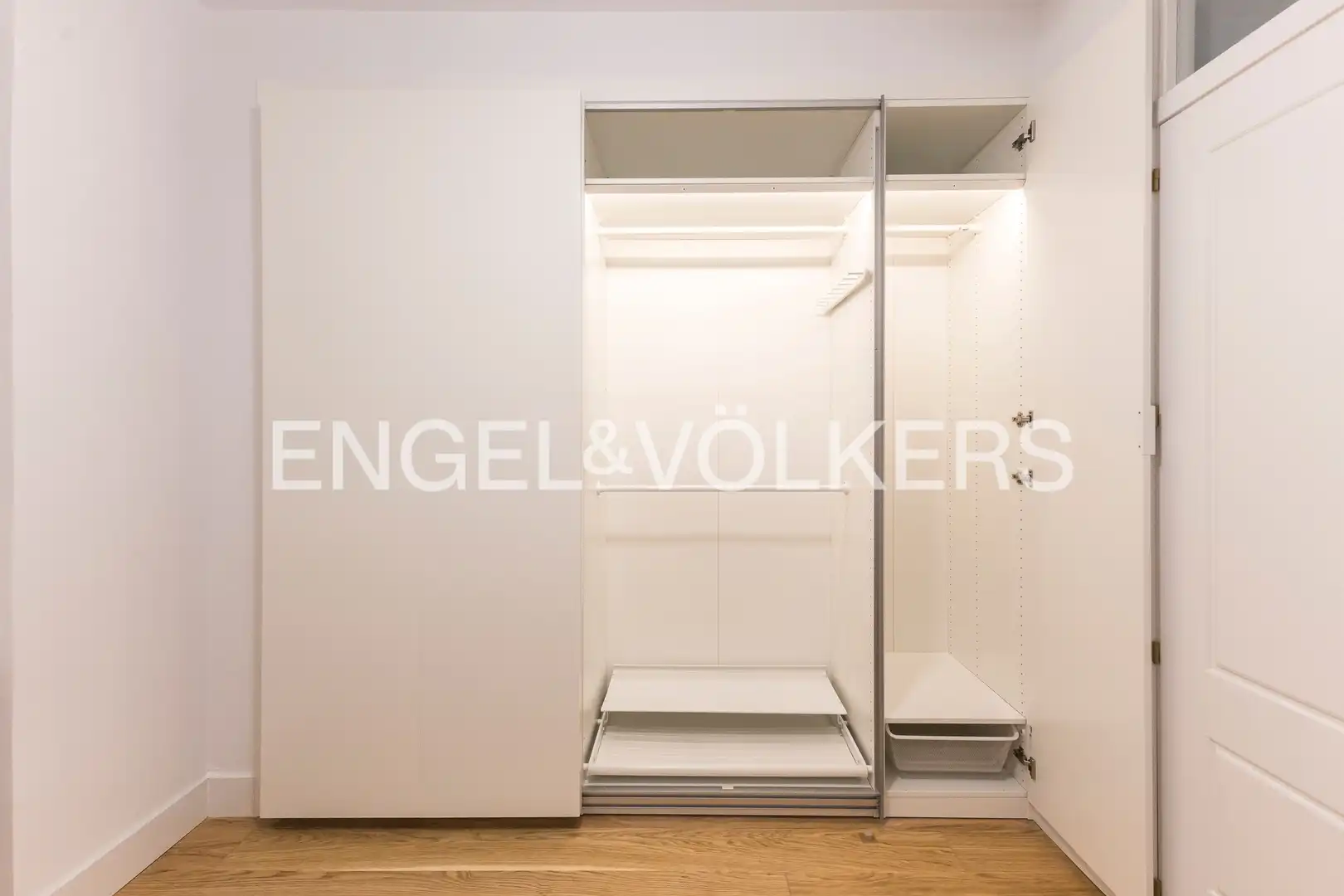 Wohnung zur Miete in Madrid mit Klimaanlage, Heizung und Parkett