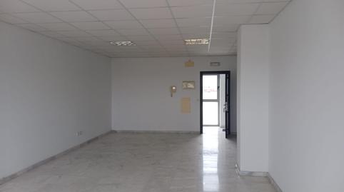 Foto 5 de Oficina en venta en Palmete, Sevilla