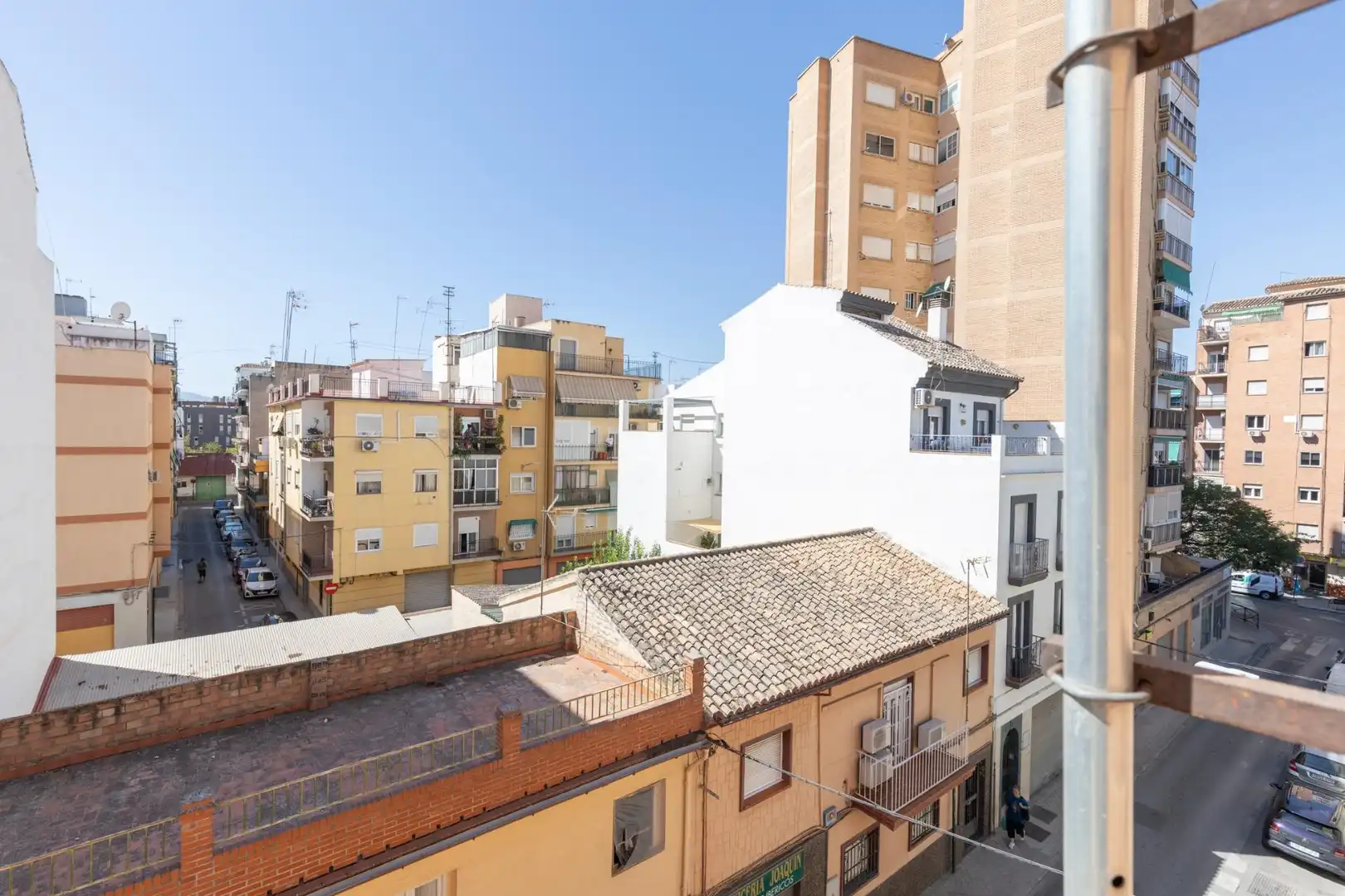 Vista exterior de Piso en venta en Granada