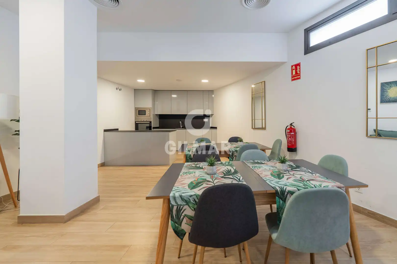 Comedor de Ático en venta en Madrid con Calefacción, Jardín privado y Trastero