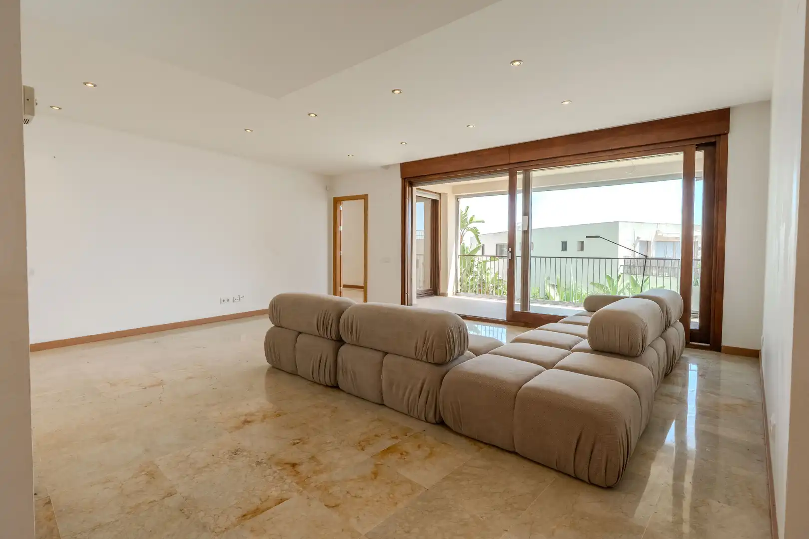 Living room of Apartments for sale in Marbella  with Air Conditioner, Heating and Terrace