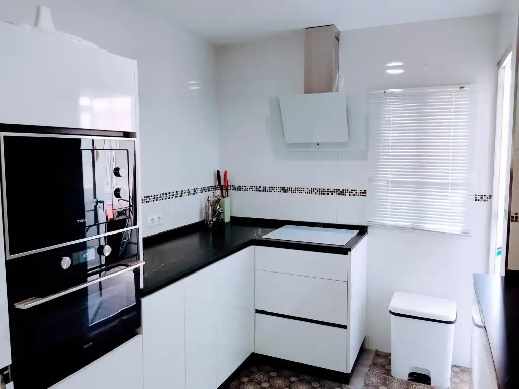 Kitchen of Flat for sale in Córdoba  with Terrace
