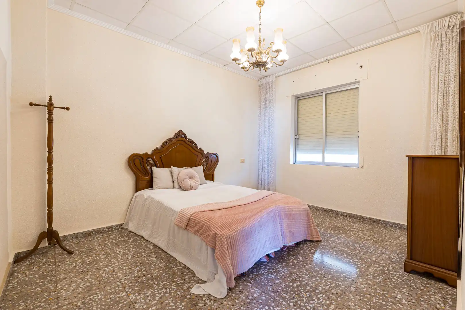 Habitación de Piso en venta en Murcia con Terraza, Amueblado y Balcón