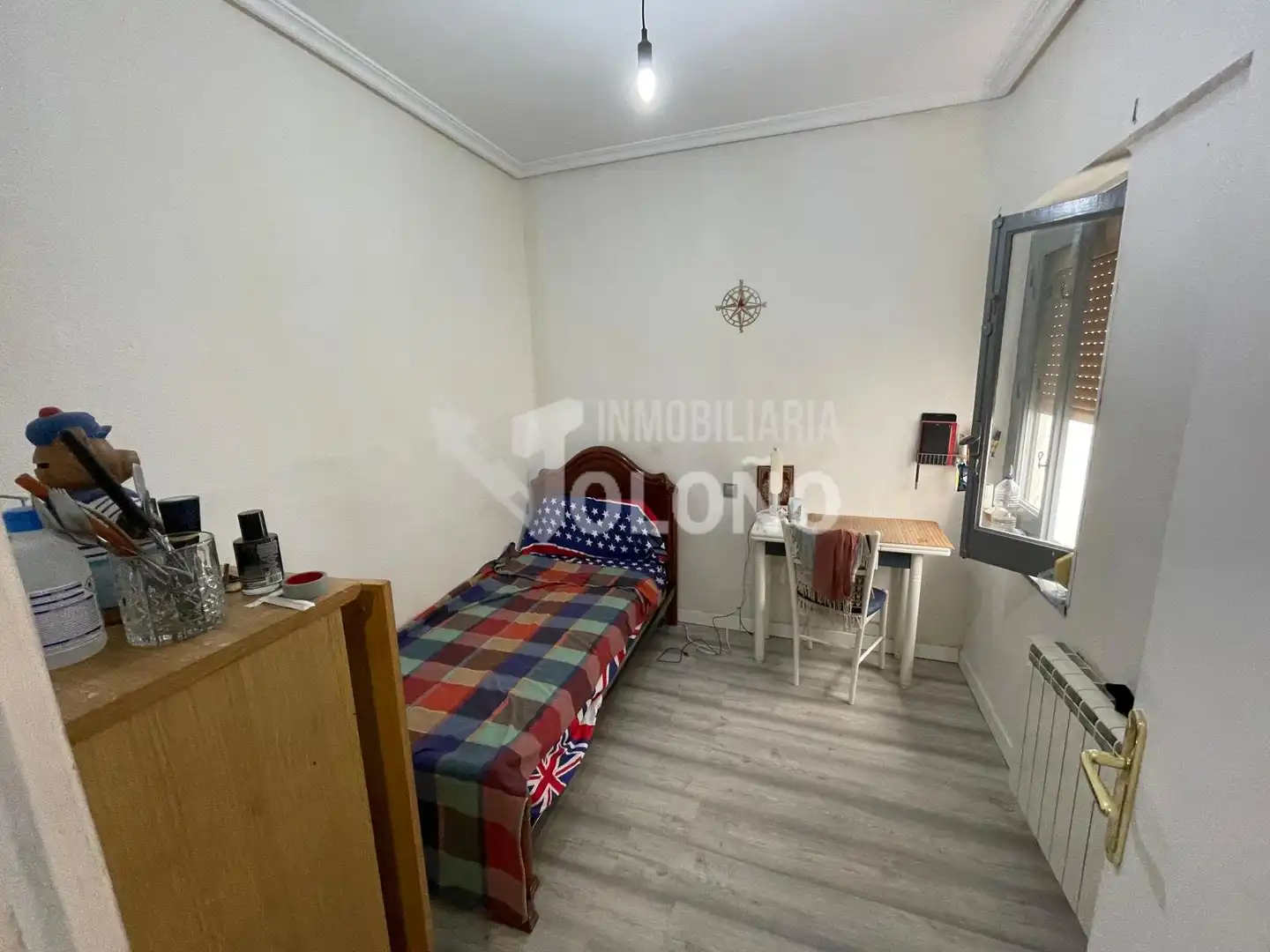 Dormitori de Pis en venda en Haro amb Calefacció, Parquet i Moblat
