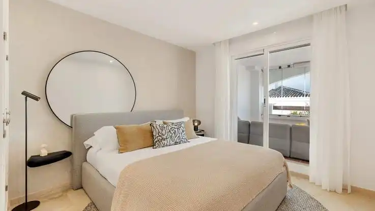 Apartment with pool for sale in Nueva Andalucía, imagen 4