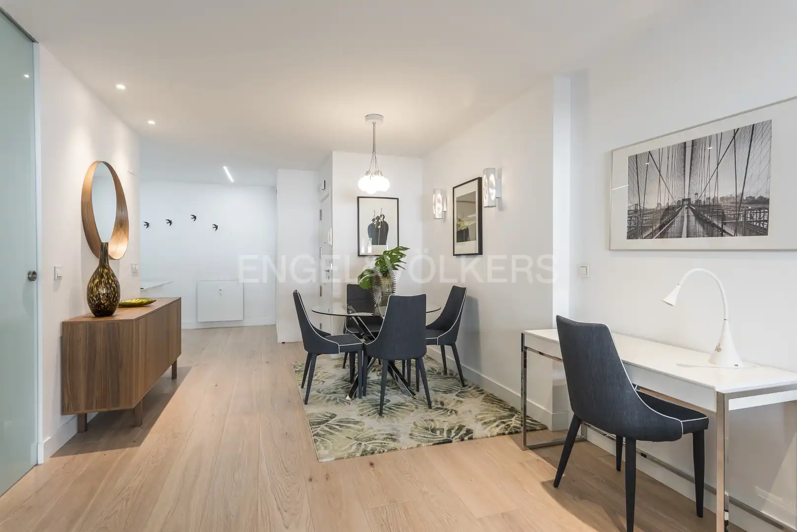 Comedor de Piso de alquiler en Madrid con Aire acondicionado, Calefacción y Amueblado