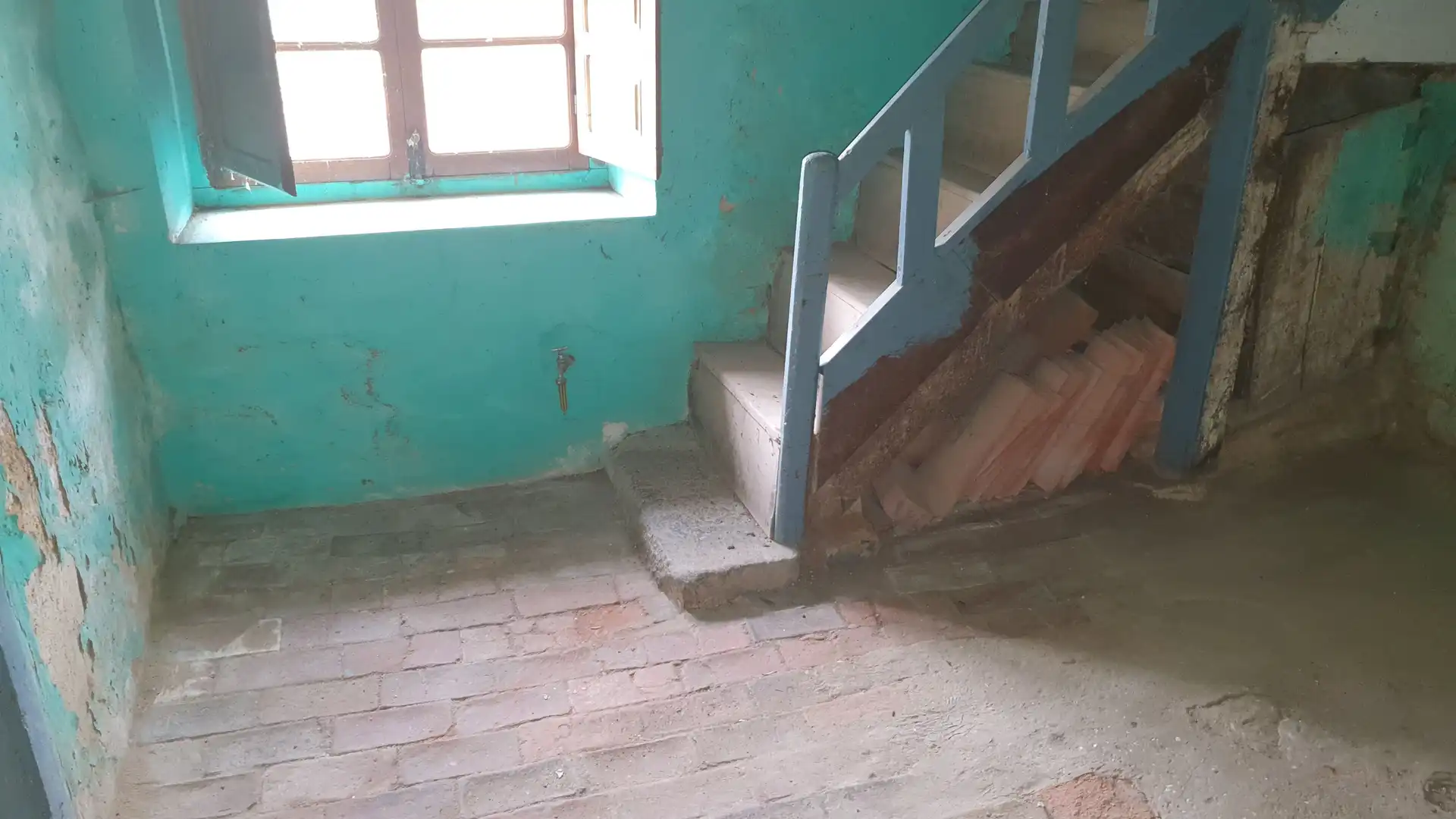 Casa adosada en venda en Cabrales amb Jardí privat, Traster i Balcó