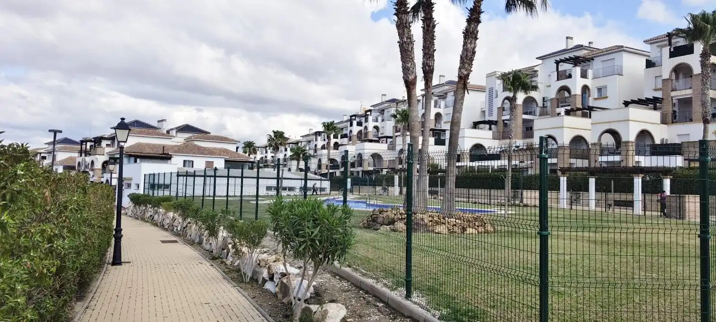 Außenansicht von Wohnungen zur Miete in Las Salinas