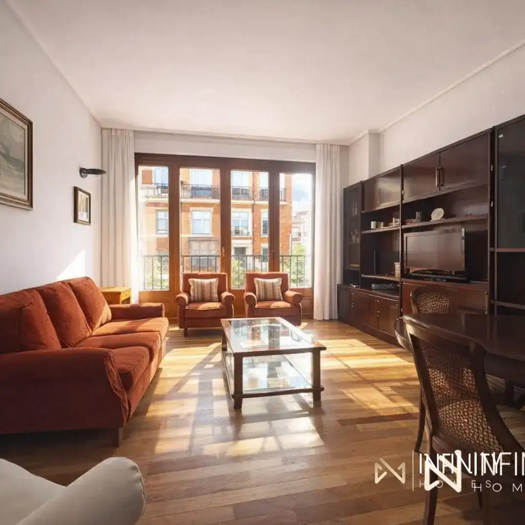 Flat for sale in Cosme Echevarrieta Kalea, Abandoibarra - Guggenheim