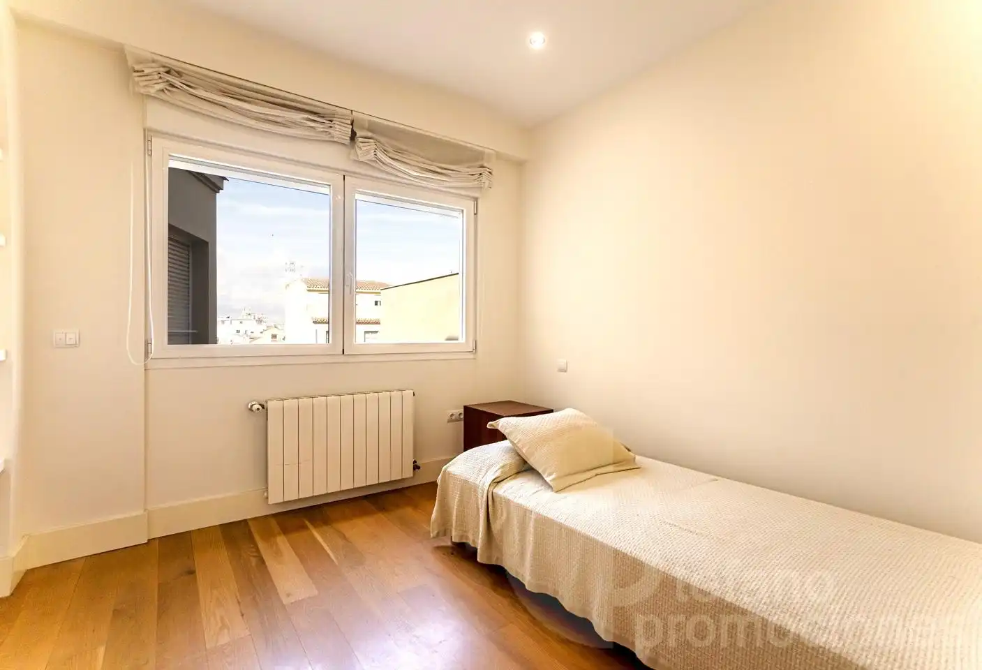 Habitación de Ático de alquiler en Málaga con Aire acondicionado, Calefacción y Parquet