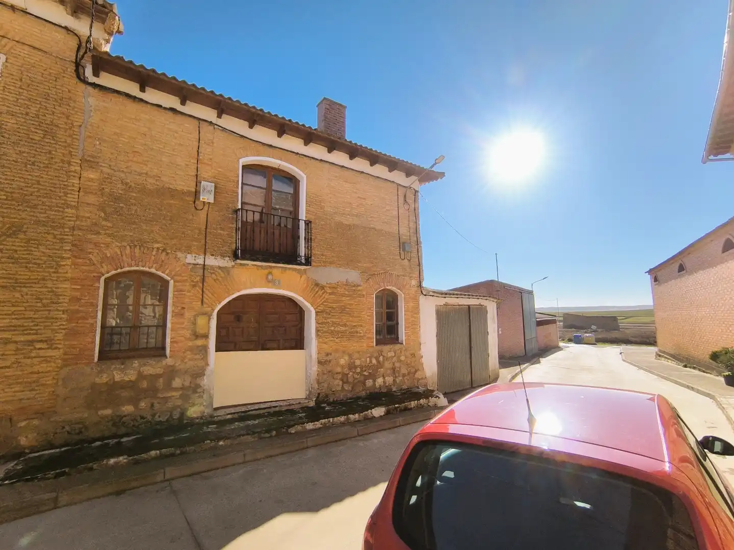 Vista exterior de Casa o chalet en venta en Villamartín de Campos con Calefacción, Jardín privado y Trastero