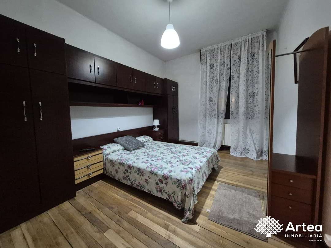 Habitación de Piso en venta en Bilbao  con Calefacción
