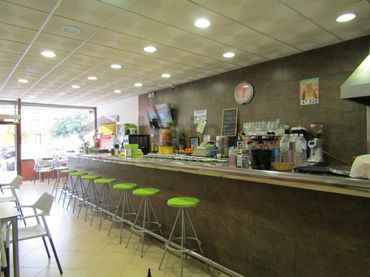 Local comercial en venda a Puerto de la Torre - Atabal