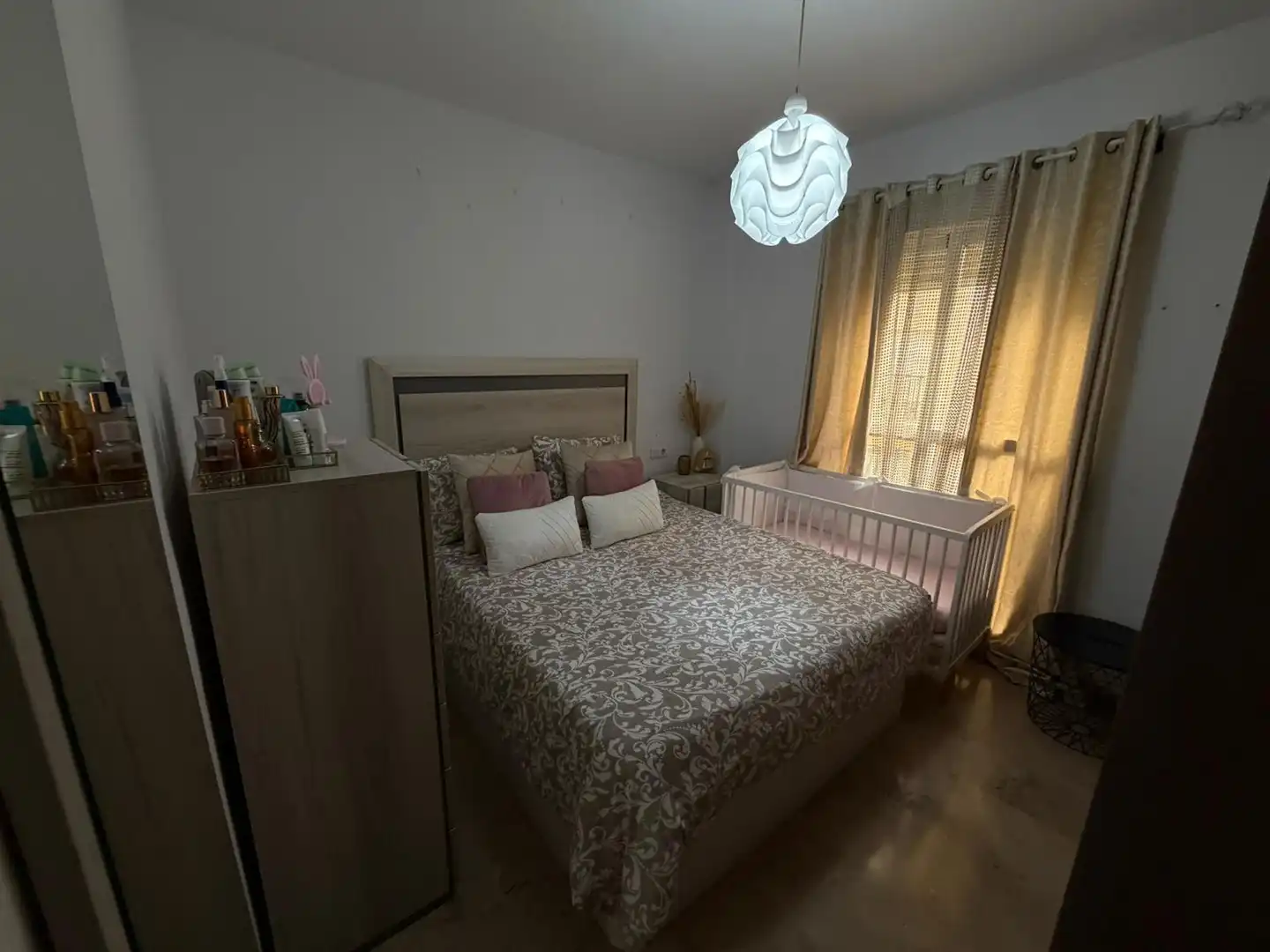 Habitación de Piso en venta en Maracena con Amueblado y Lavadora