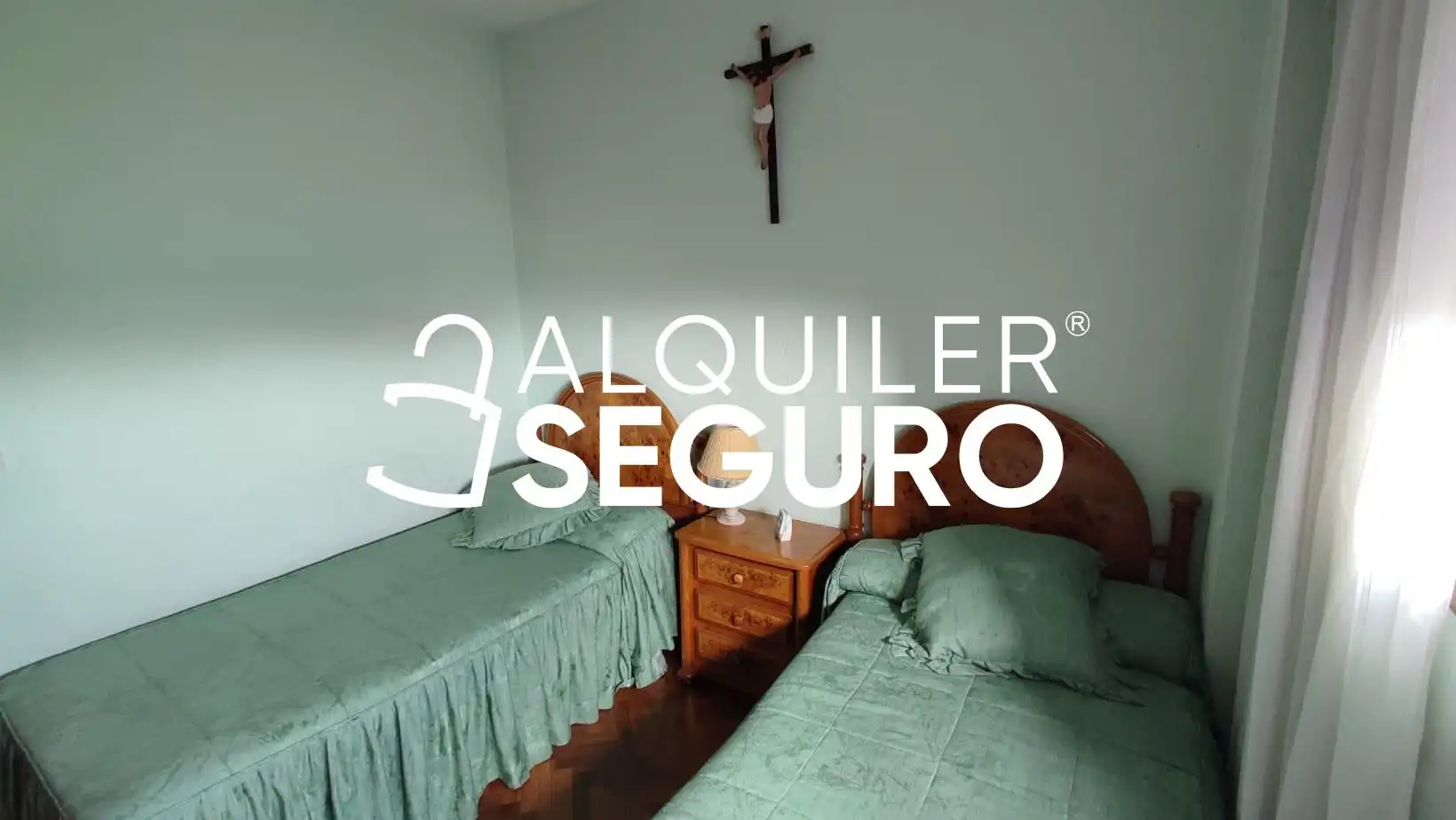 Habitación de Piso de alquiler en Madrid con Aire acondicionado, Calefacción y Piscina
