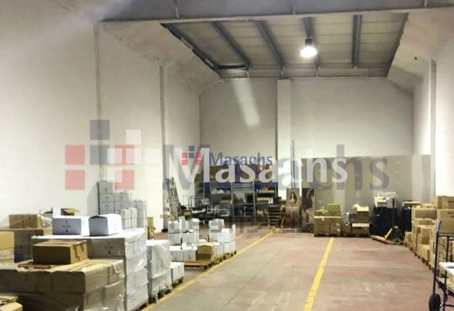 Nau industrial en venda en Girona Capital