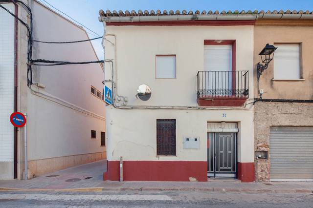 Piso en Venta en C/ Carrer Major en Bonrepòs i Mirambell