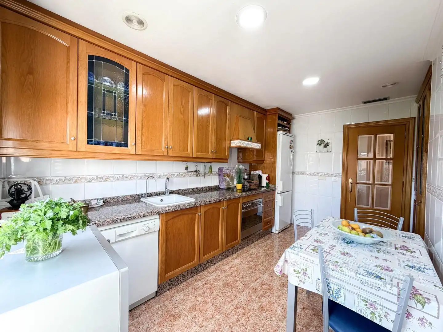 Cuina de Pis en venda en Elche / Elx amb Aire condicionat, Calefacció i Jardí privat