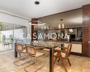 Menjador de Apartament de lloguer en  Barcelona Capital amb Aire condicionat i Terrassa