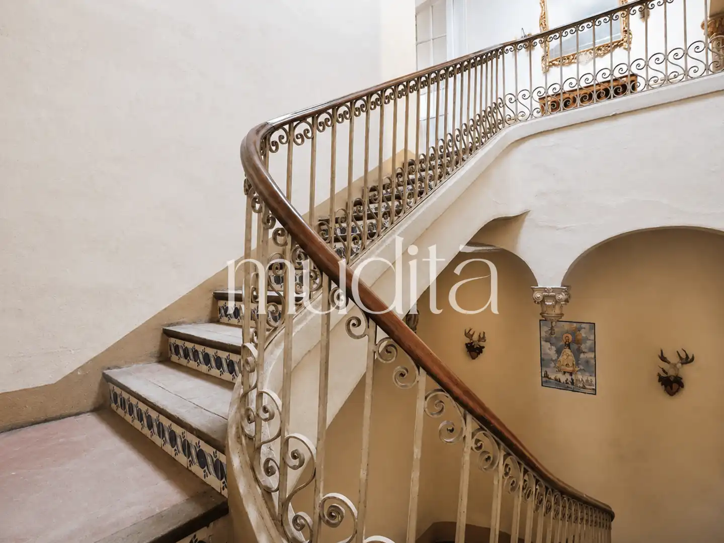 Casa adosada en venta en El Masnou con Trastero y Balcón