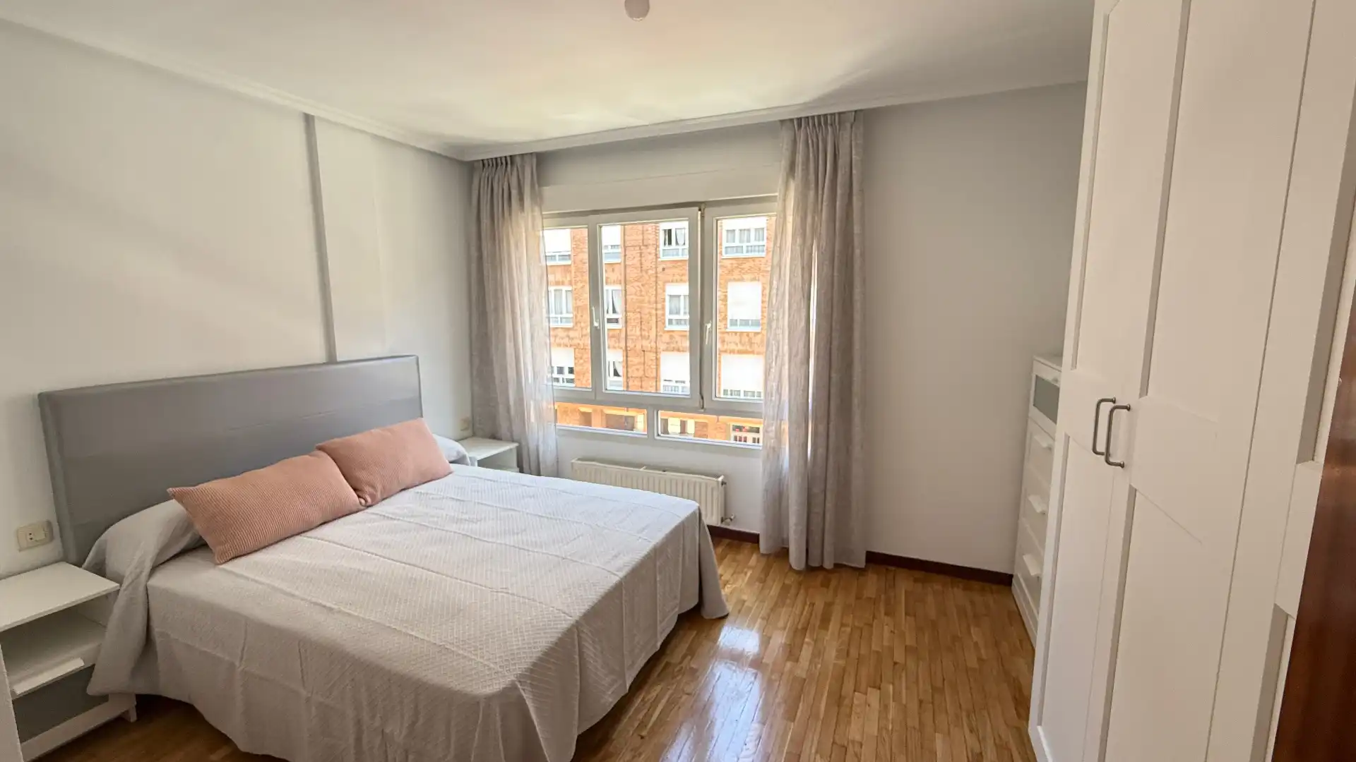 Flat for rent in Calle Ramón Areces, Pumarín