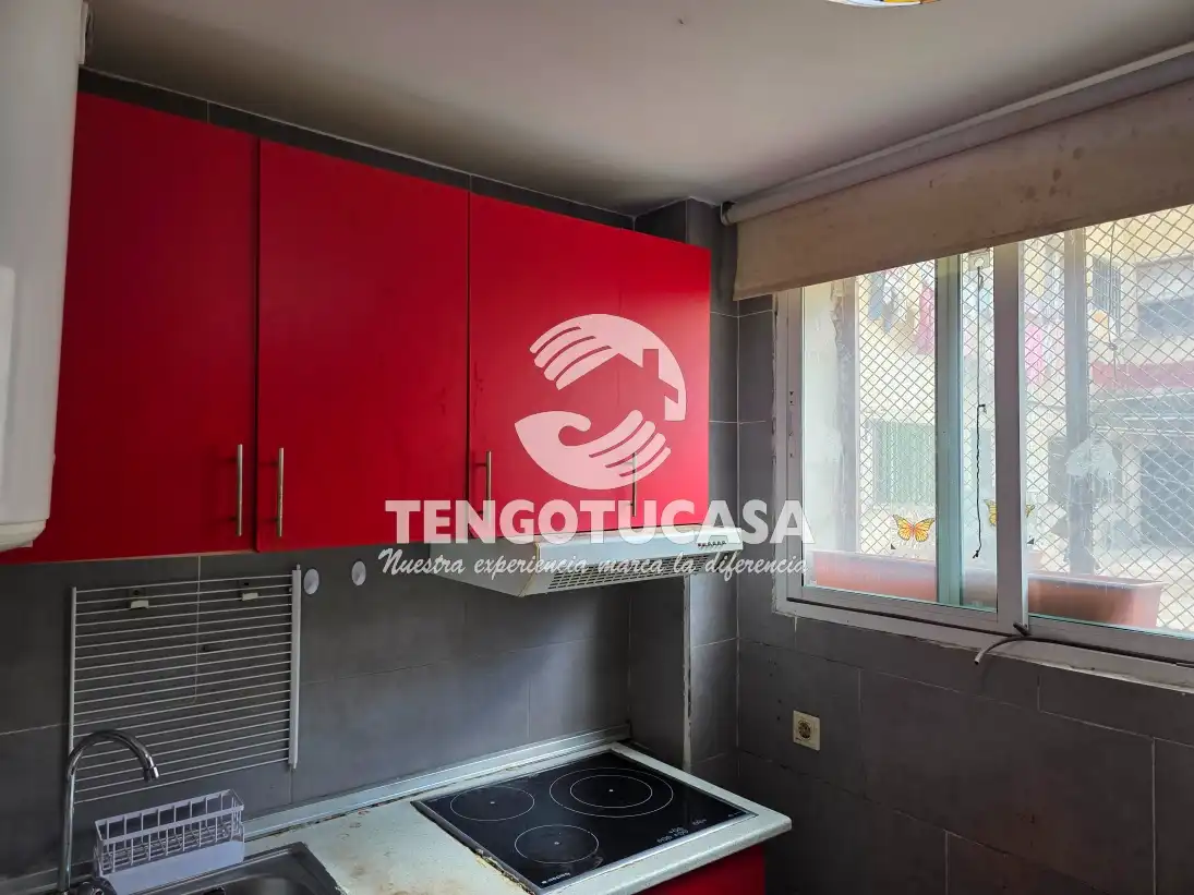 Kitchen of Flat for sale in Madrid