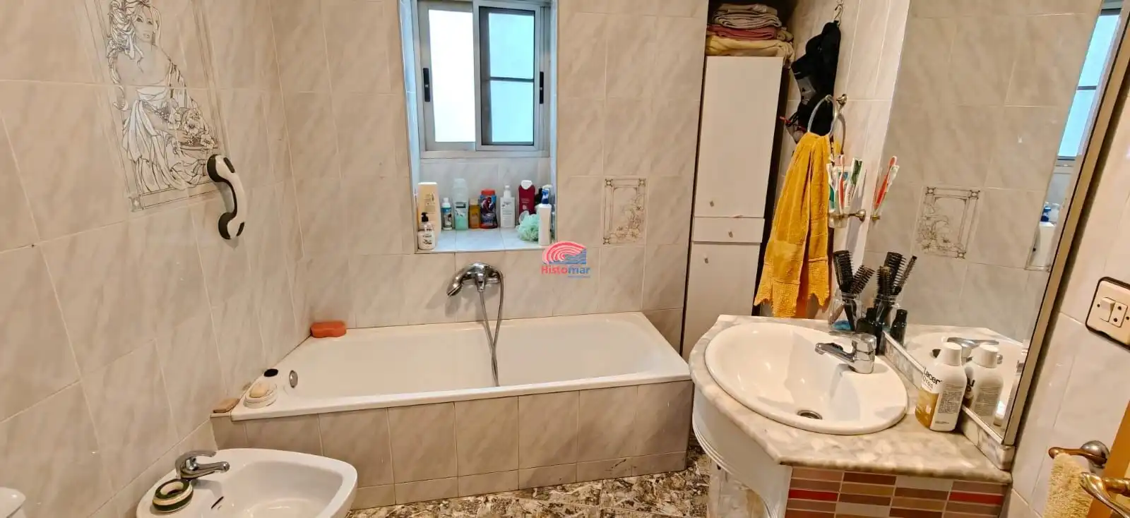 Bany de Casa o xalet en venda en Sagunto / Sagunt amb Traster i Balcó