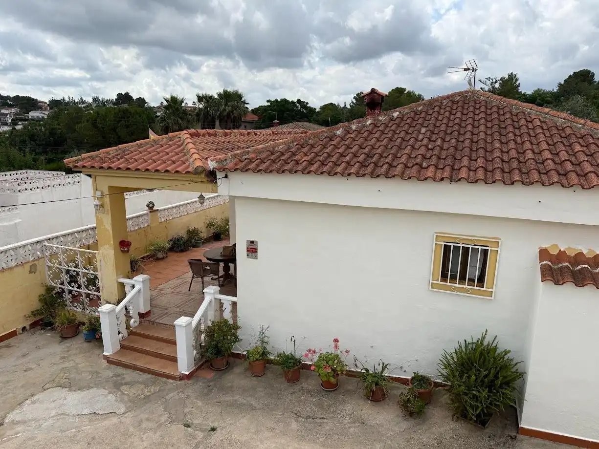 Detached house with pool for sale in Montserrat, imagen 7