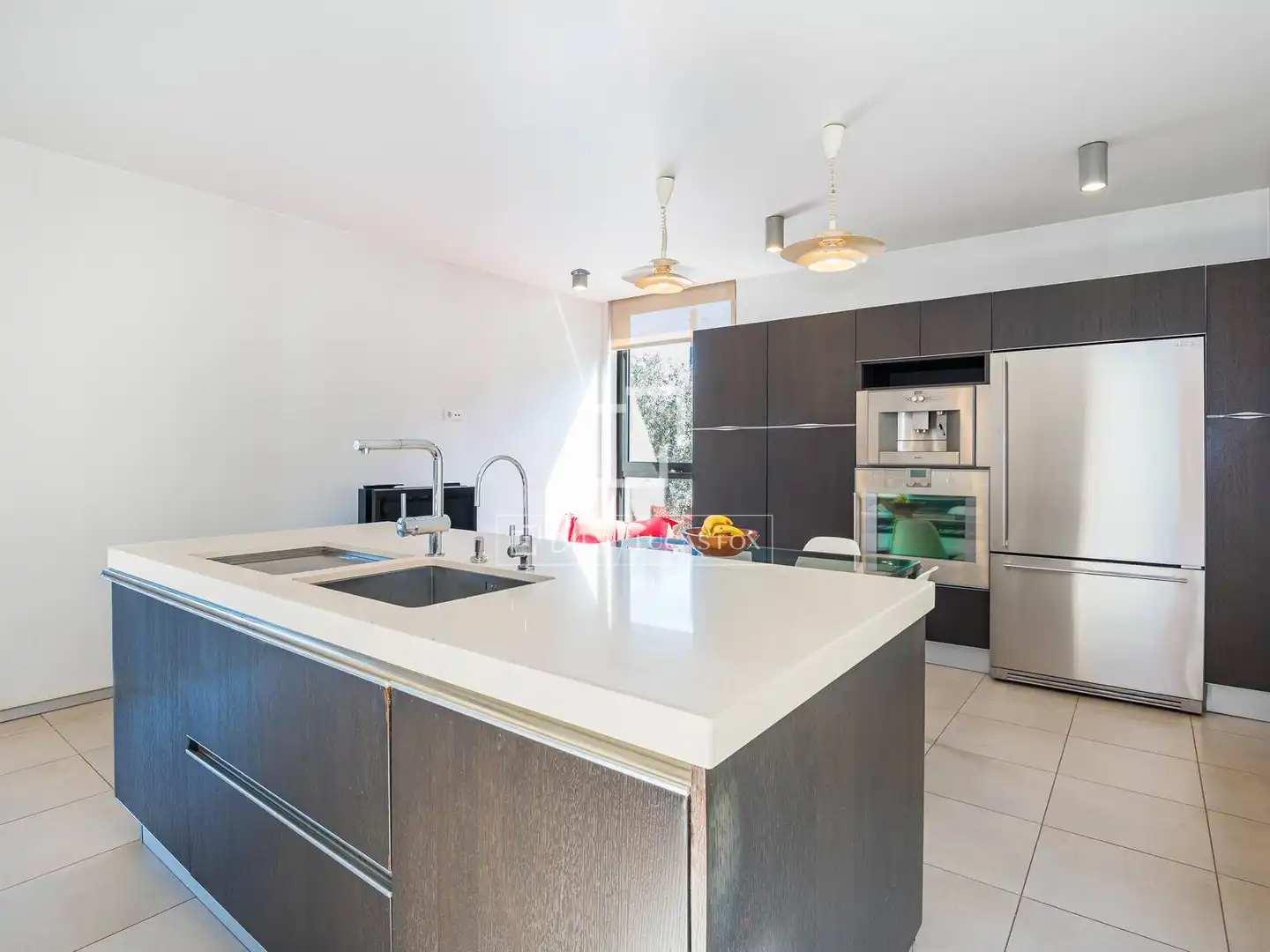 Cuina de Casa o xalet en venda en Sant Cugat del Vallès amb Aire condicionat, Calefacció i Terrassa