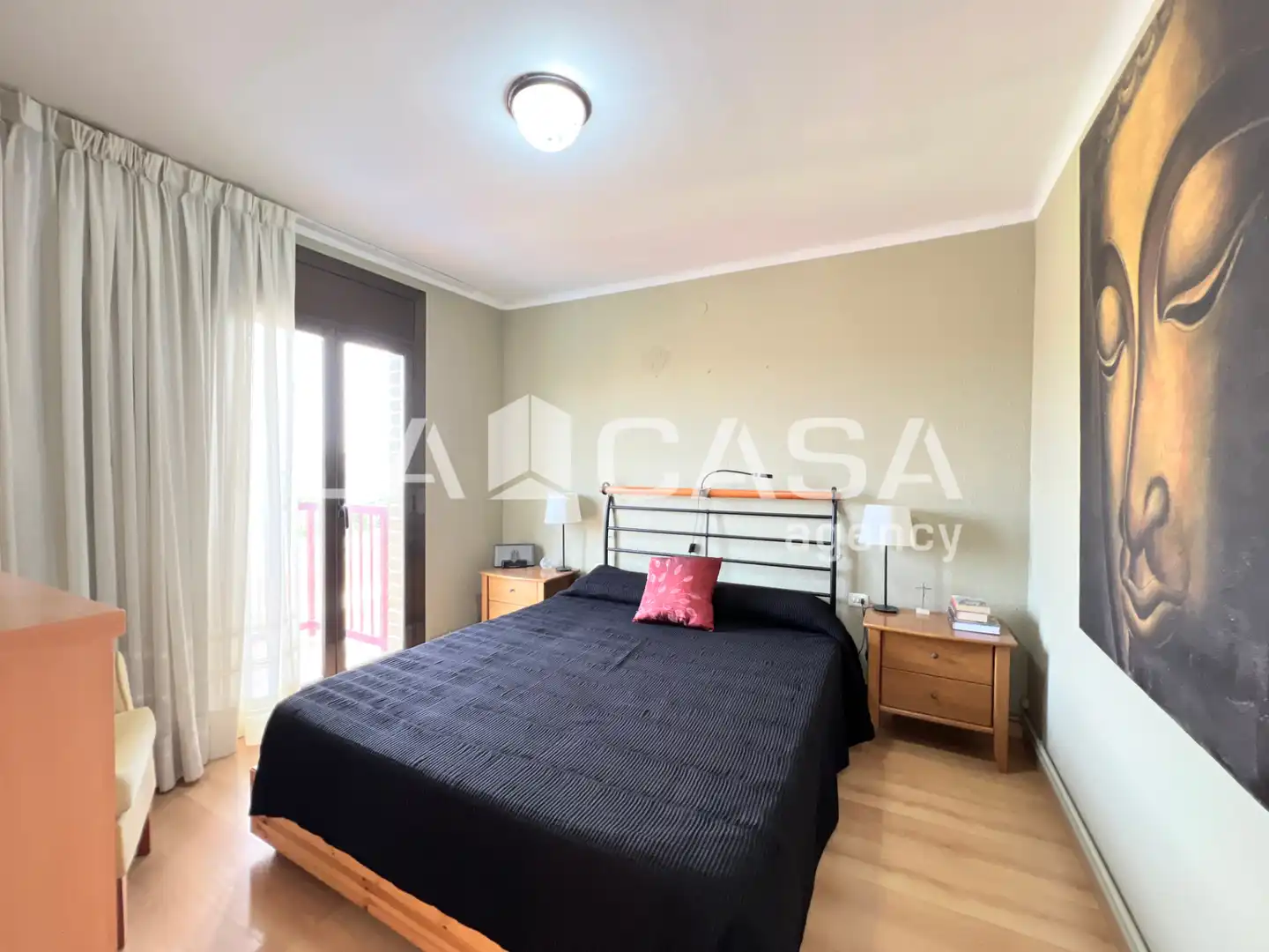 Habitación de Piso en venta en Badalona con Aire acondicionado, Calefacción y Amueblado