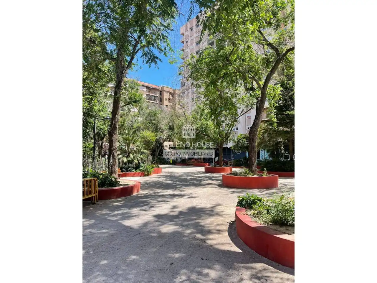 Vista exterior de Garaje en venta en Valencia