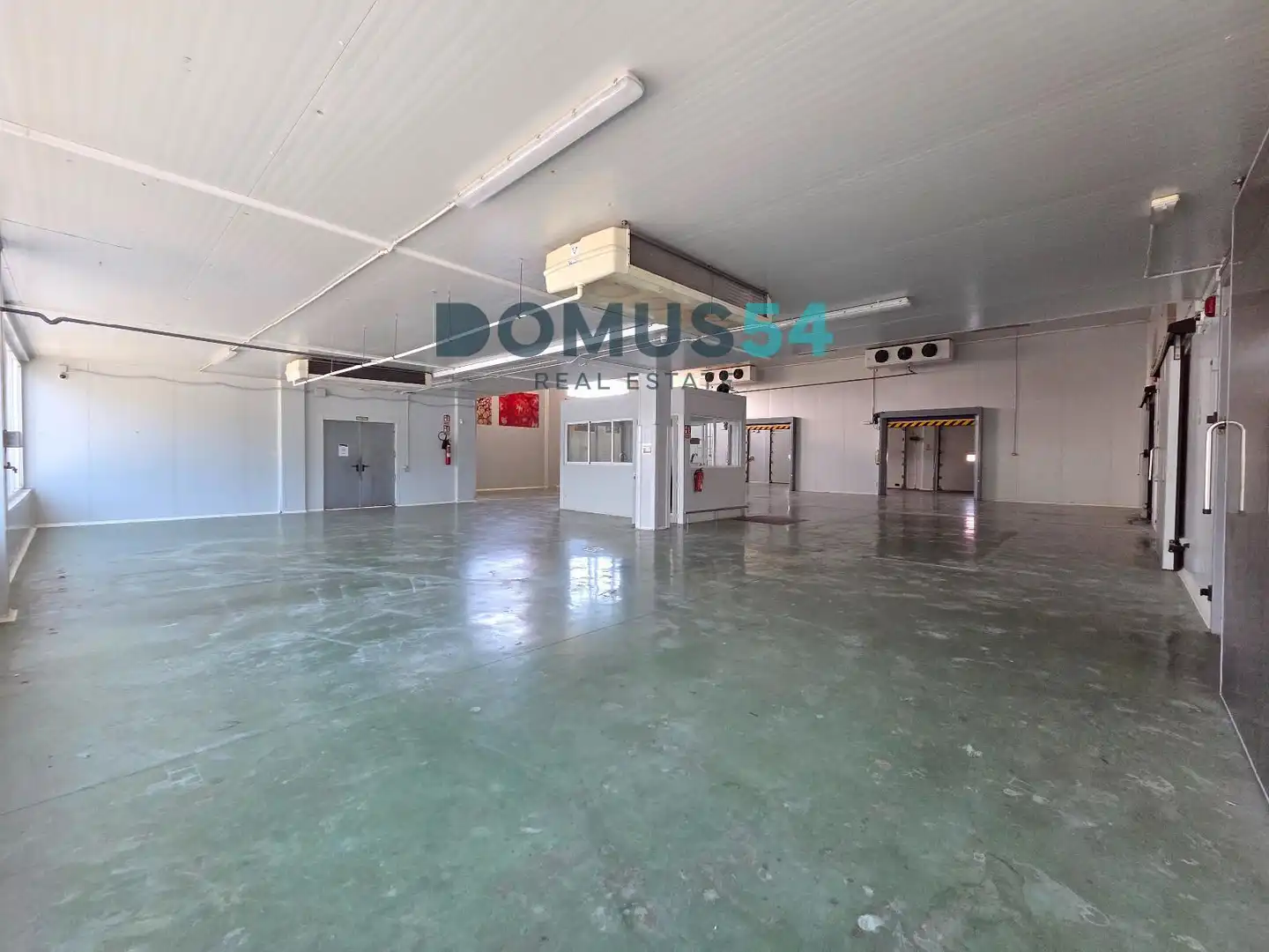Industrial buildings for rent in Sa Pobla
